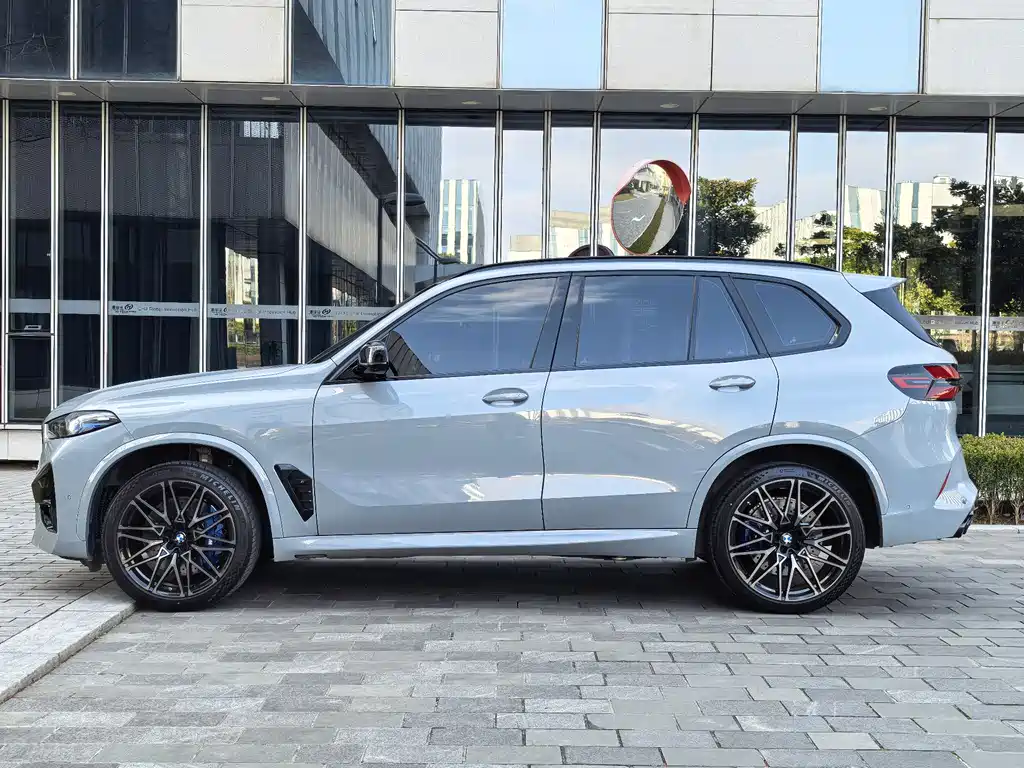 BMW X5 M 2023 X5 M Competition - фото 6