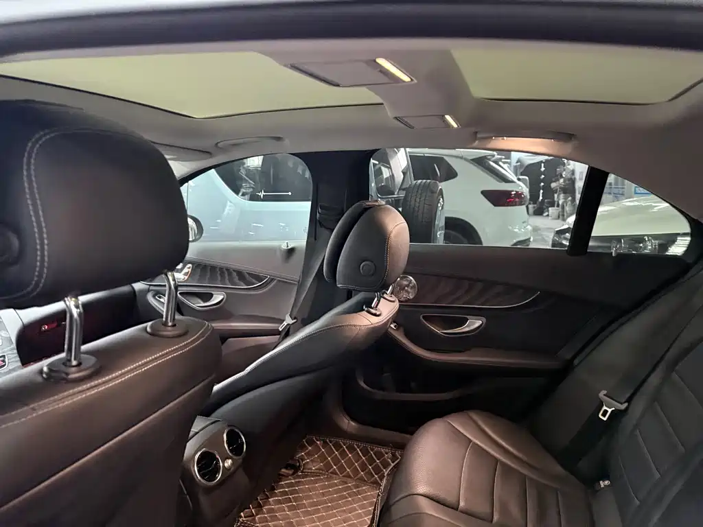 Mercedes-Benz C-Class 2015 Facelift C 200 L Sport