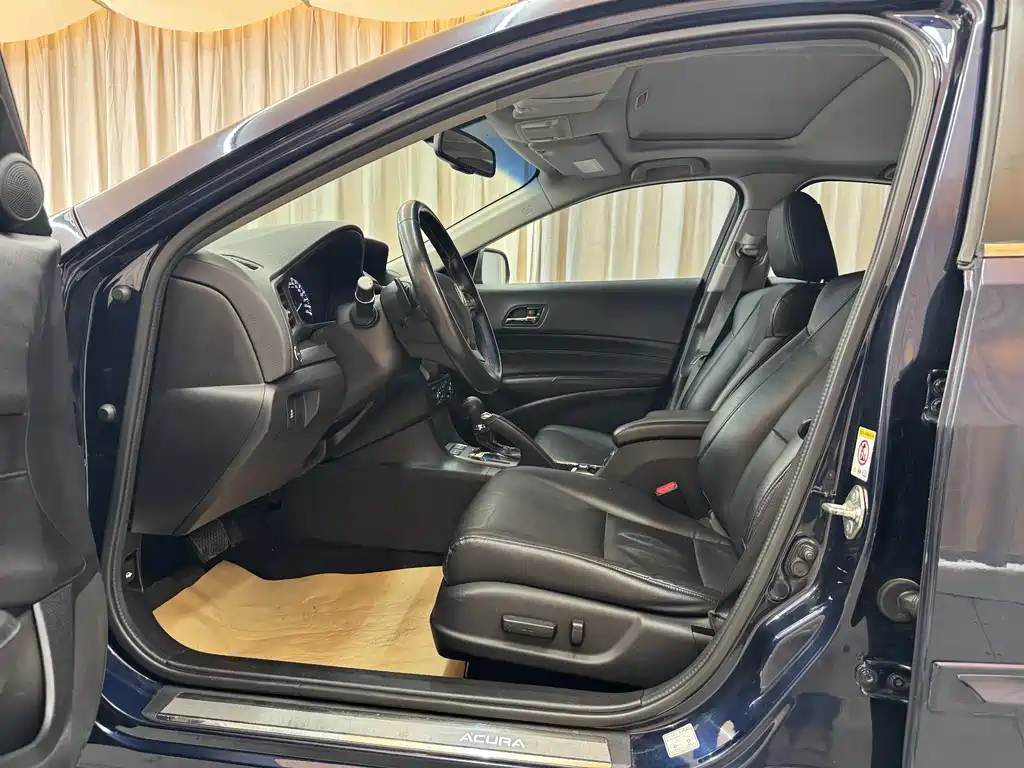 Acura ILX 2013 1.5L Hybrid