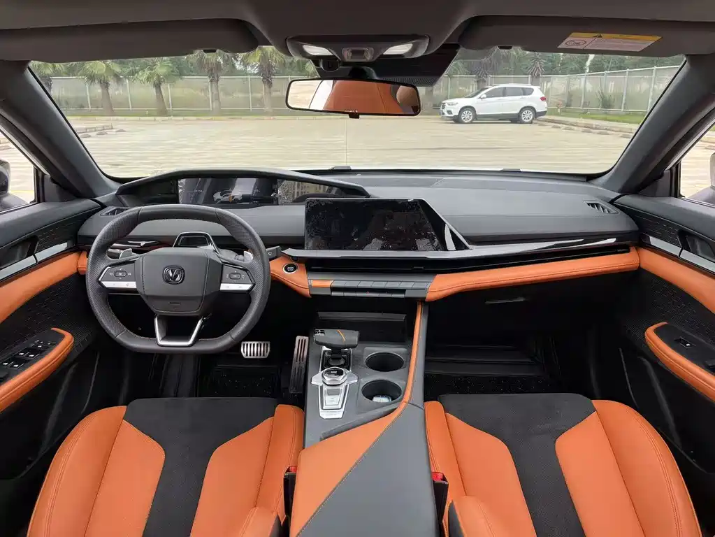 Changan UNI-V 2023 1.5T Sport Edition