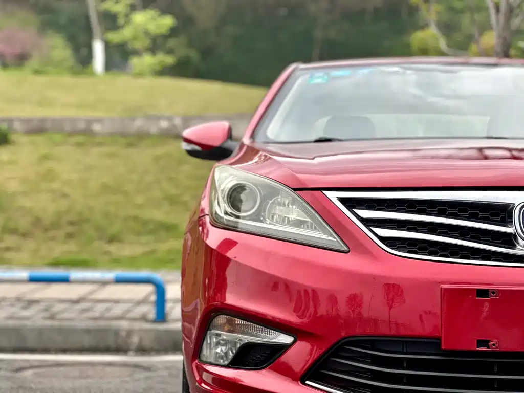 Eado 2015 1.6L Automatic Luxury