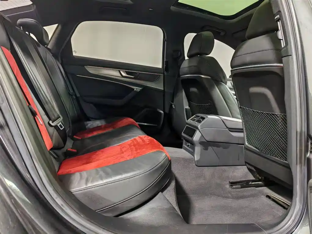 Audi A6L 2019 45 TFSI quattro Prestige Dynamic Trim
