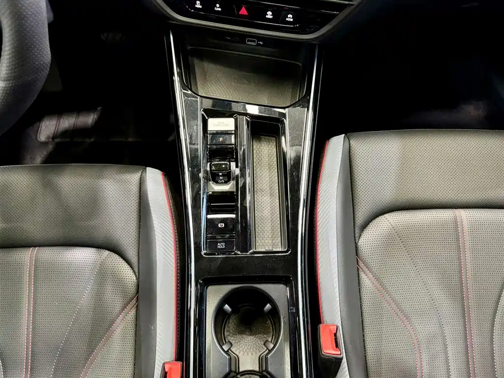 Volkswagen Lamando L 2025 280TSI DSG Cool & Spicy PLUS Edition