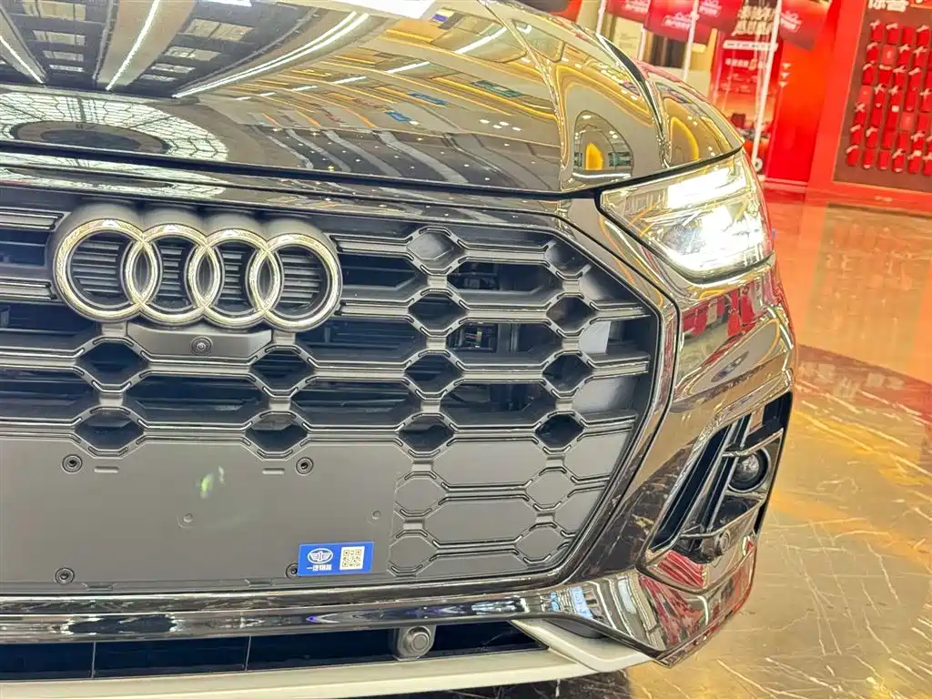 Audi Q5L 2025 45 TFSI - фото 9
