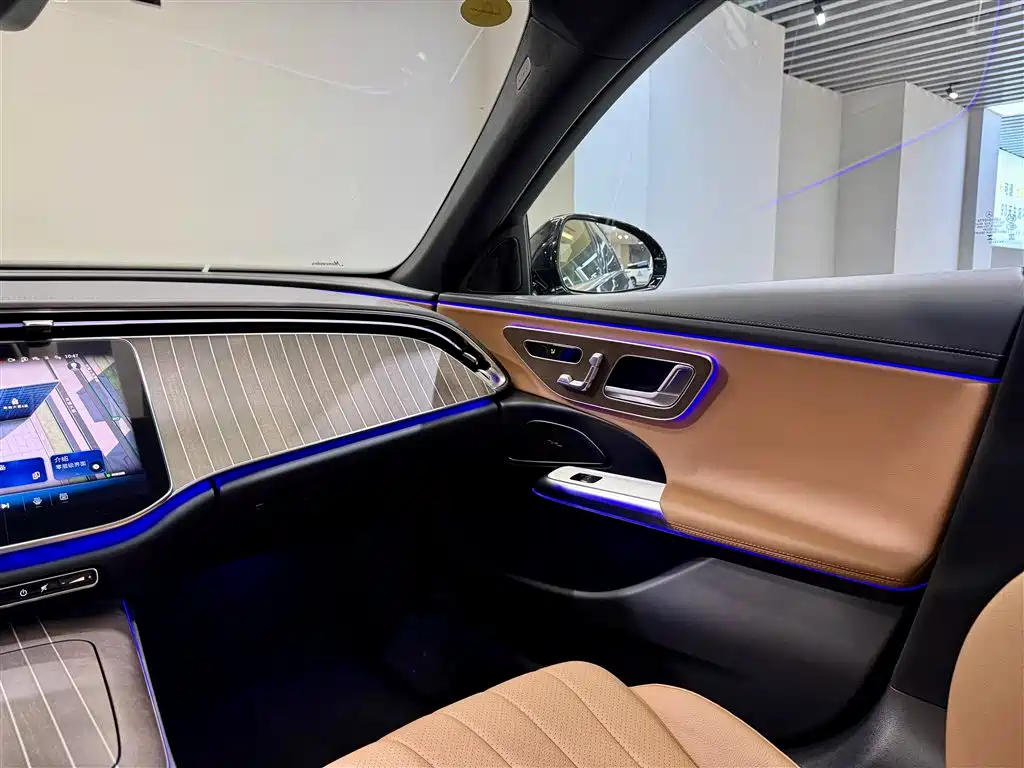 Mercedes-Benz E-Class 2025 Facelift E 300 L Fashion