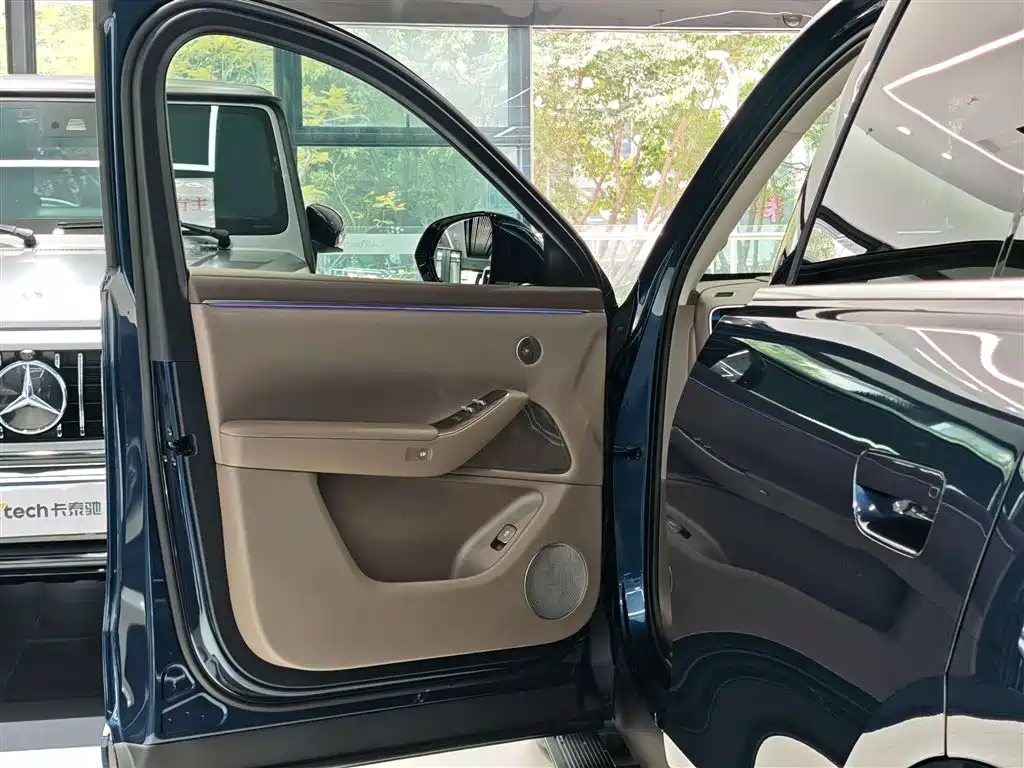 AITO M7 2026 EREV Max AWD 6-Seater (192-Line LiDAR)