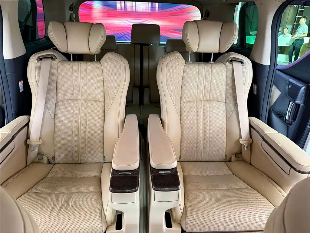 Toyota Vellfire 2021 Crown Hybrid 2.5L HV Premium Edition