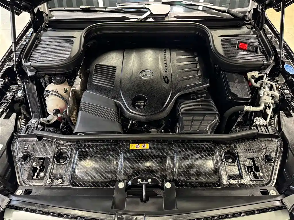 Mercedes-Benz GLS 450 4MATIC Luxury (2021 Facelift)
