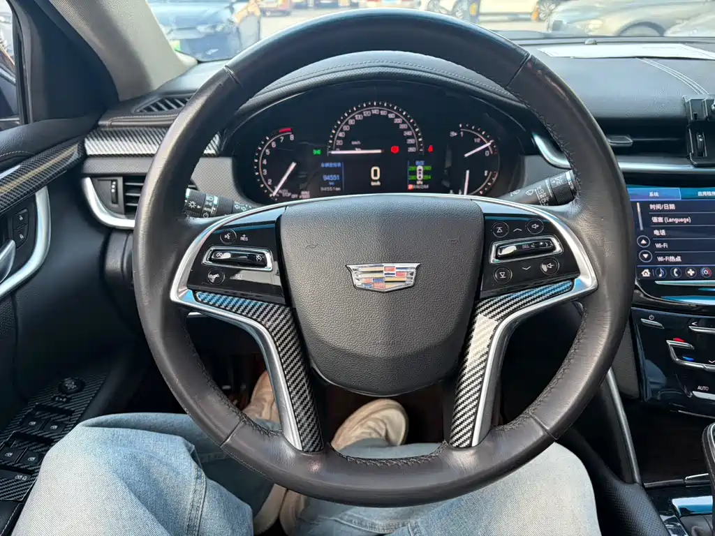 Cadillac XTS 2018 28T Technical