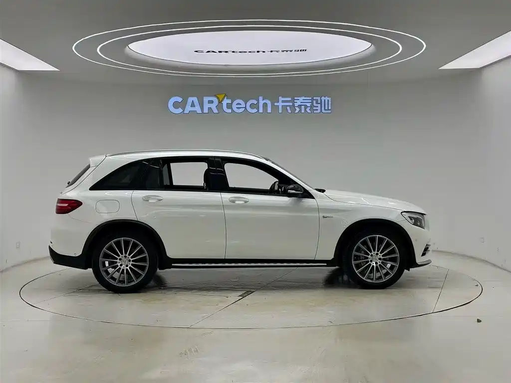 2017 Mercedes-AMG GLC 43 4MATIC