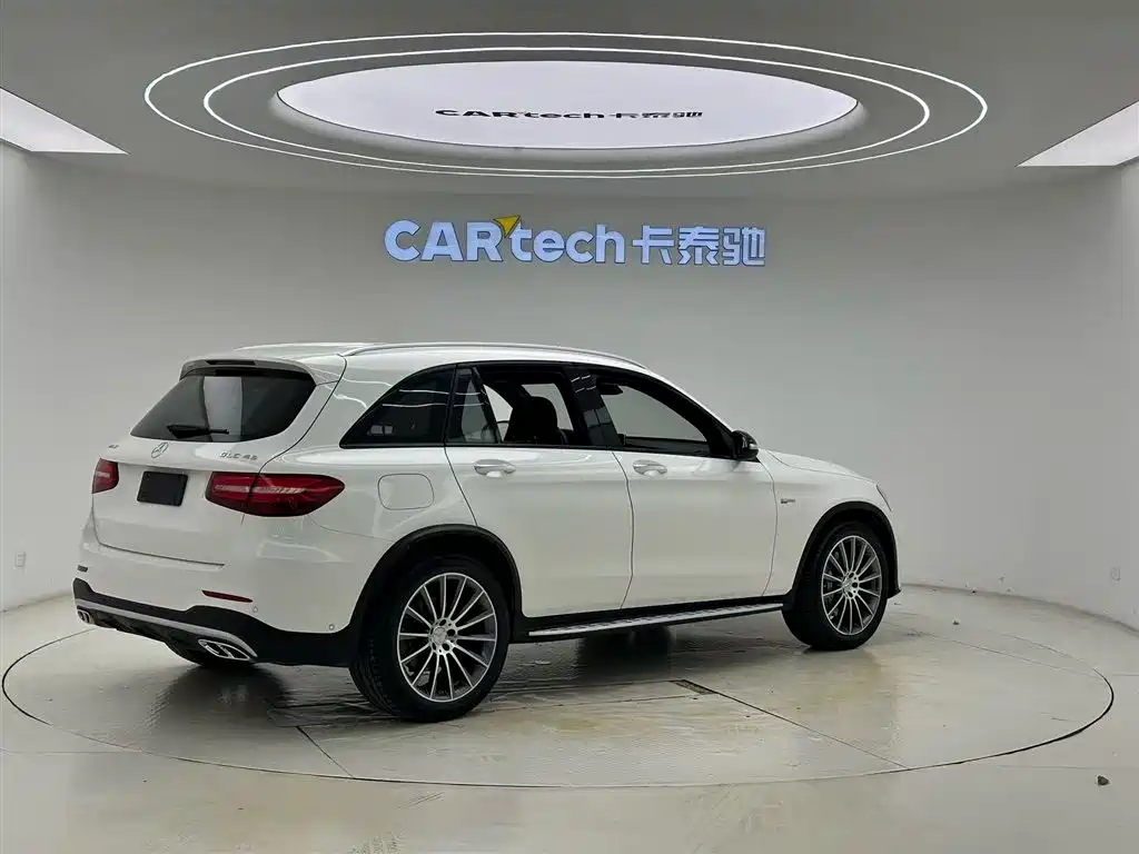 2017 Mercedes-AMG GLC 43 4MATIC
