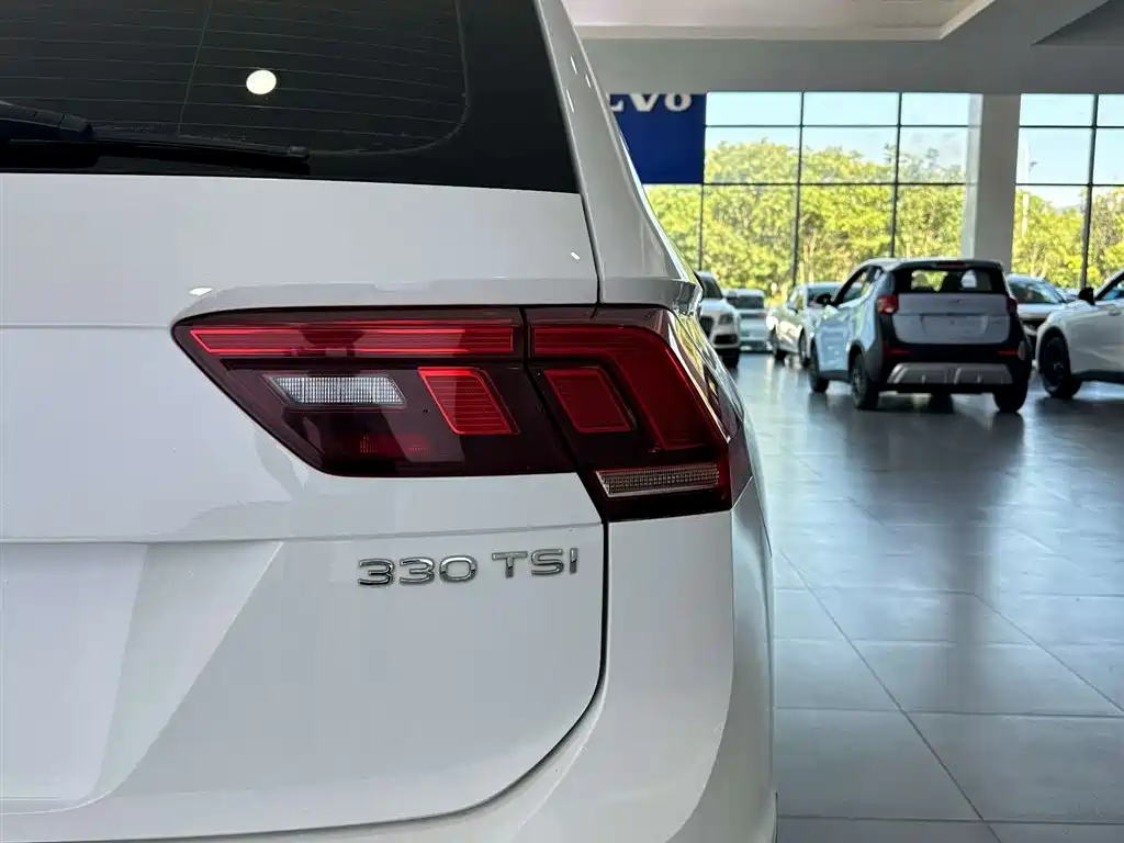 Volkswagen Tiguan L 2022 330TSI Auto FWD Comfort Edition