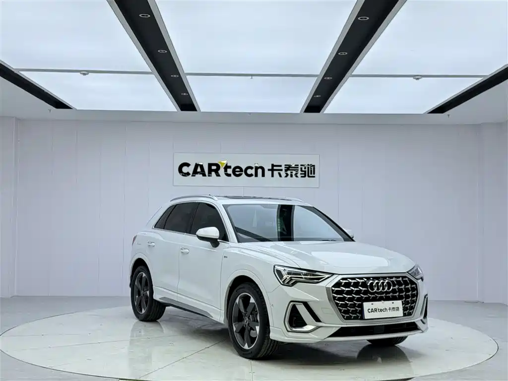 Audi Q3 2024 35 TFSI Fashion Dynamic