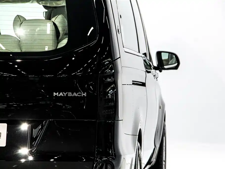 Mercedes-Benz Vito 2023 2.0T Elite Edition 7-Seater