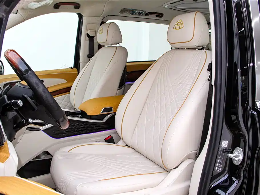 Mercedes-Benz Vito 2023 2.0T Elite Edition 7-Seater