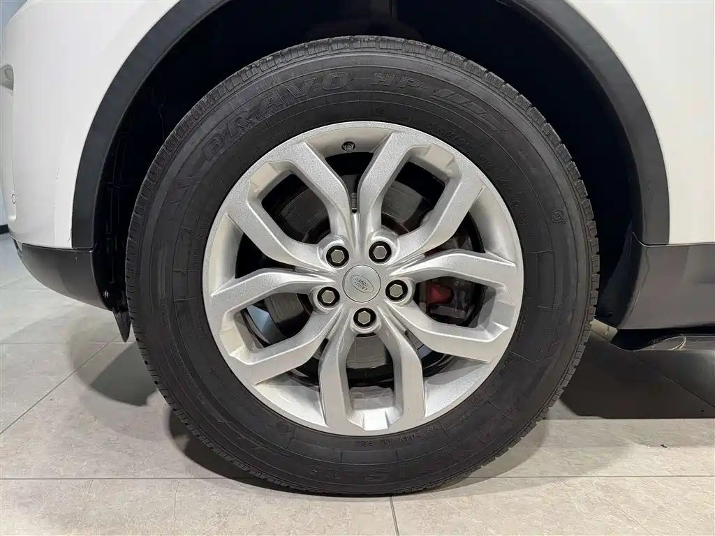 Land Rover Discovery 2018 3.0 SC V6 SE