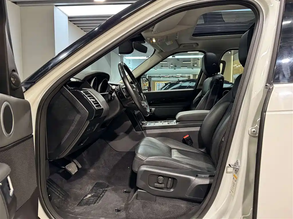 Land Rover Discovery 2018 3.0 SC V6 SE