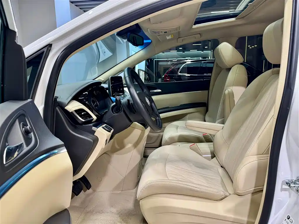 Buick GL8 2023 Facelift Land Business Class Luxury