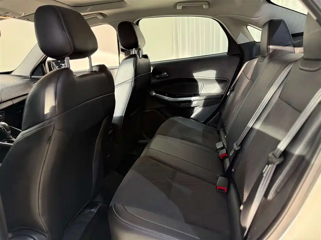 Ford Escort 2019 Facelift 1.5L Automatic Yuexiang Edition China VI