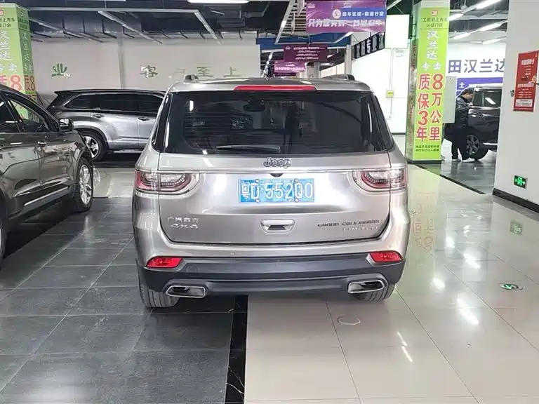 Jeep Commander 2018 2.0T 4WD Yuexiang Edition China VI