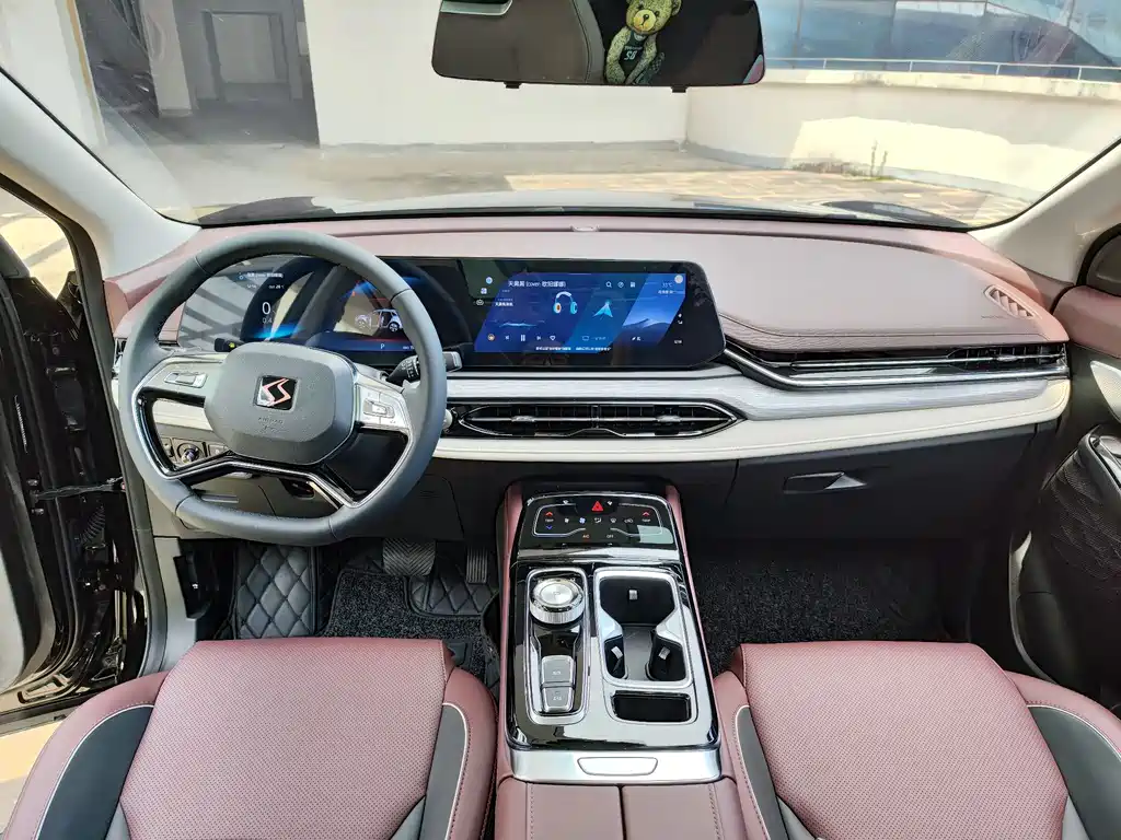 JAC Sehol QX 2021 300T DCT Premium Smart Connectivity Edition