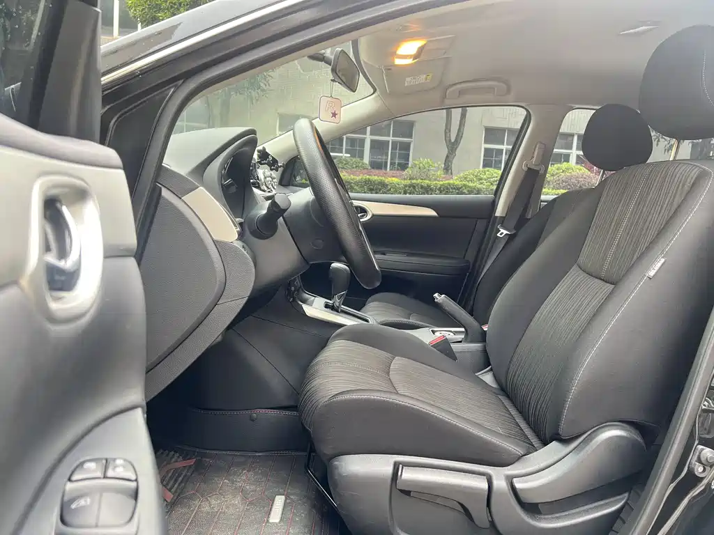 Sylphy 2024 Classic 1.6XE CVT Comfort Edition