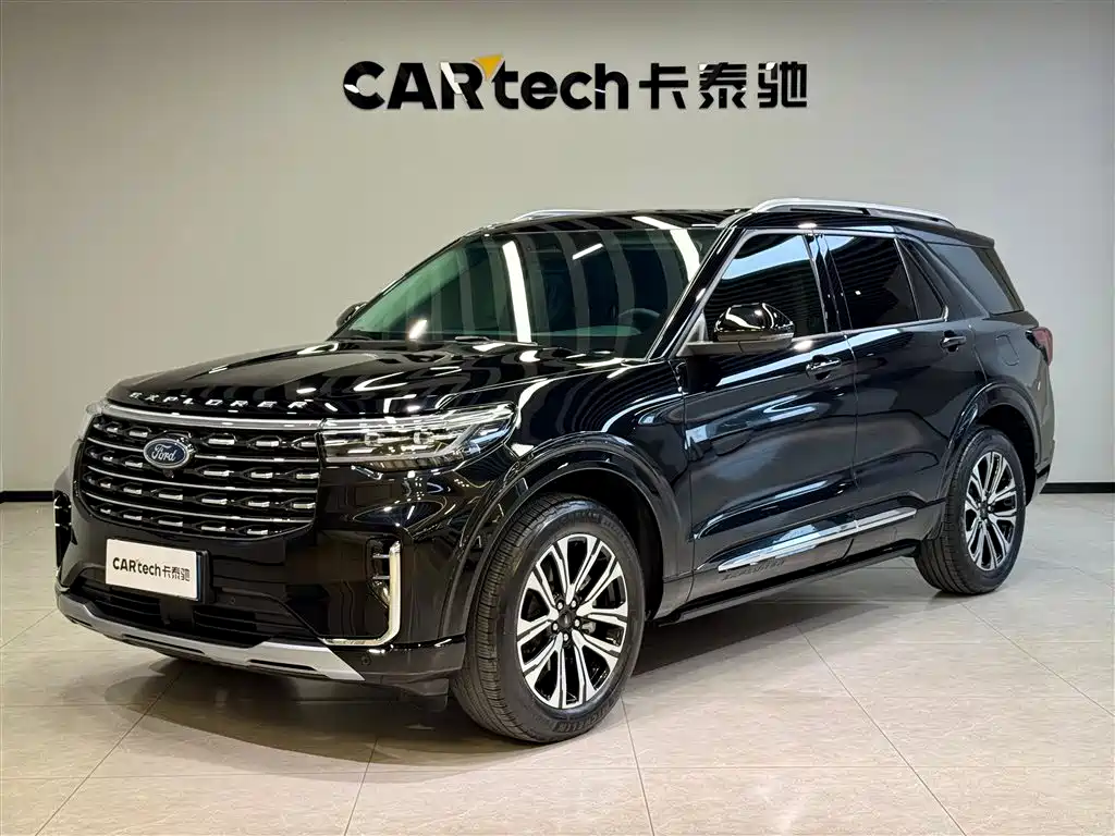 2024 Ford Explorer 2.3T EcoBoost 4WD Titanium Edition 7-Seater