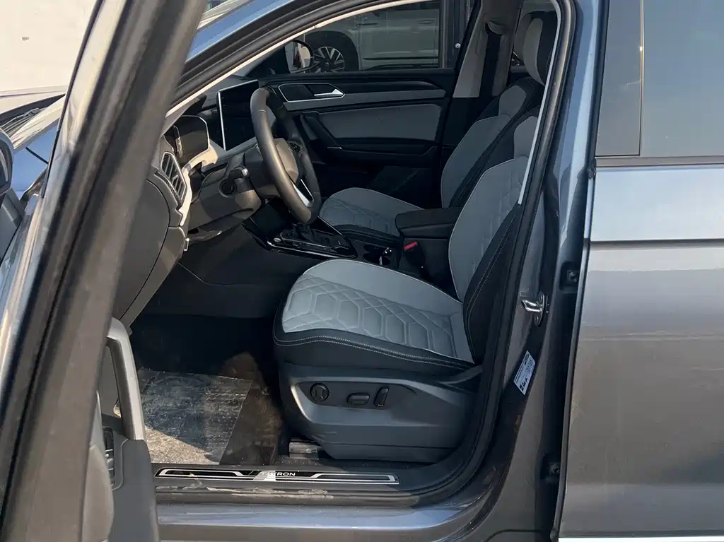 Tayron 2023 330TSI 2WD Luxury Plus Advanced Edition