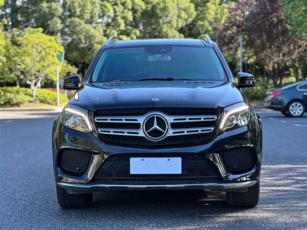 Mercedes-Benz GLS 400 4MATIC Luxury