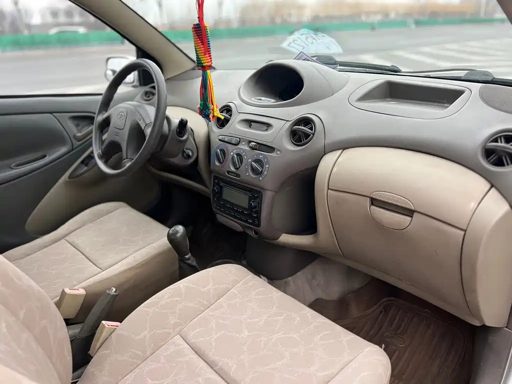 Vela 2013 1.5L Manual