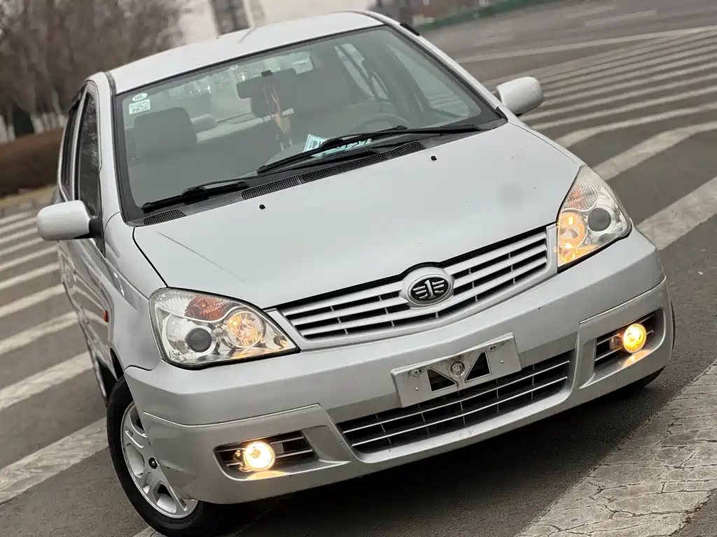 Vela 2013 1.5L Manual