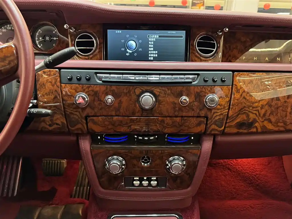 Rolls-Royce Phantom 2013 6.7L Extended Wheelbase EWB