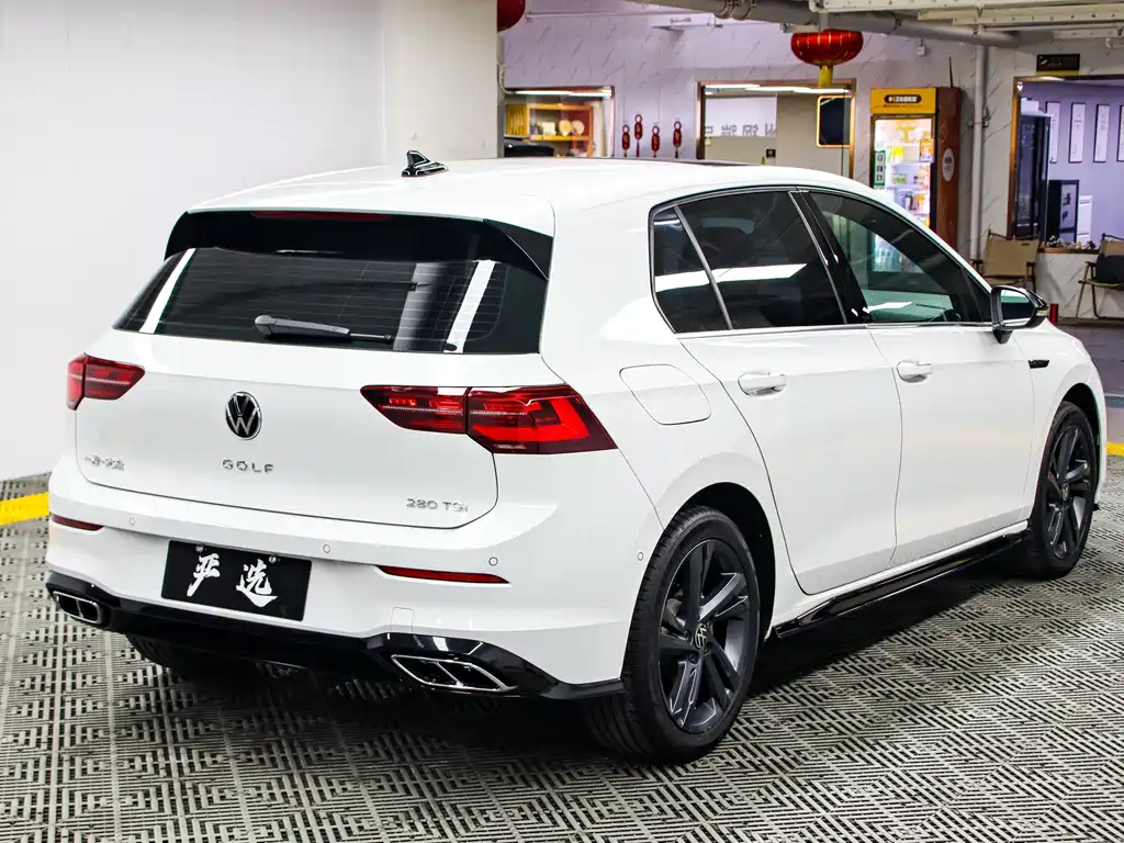 Golf 2023 280TSI DSG R-Line Lite