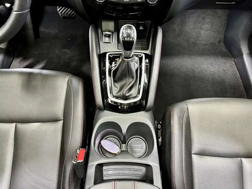 Nissan Qashqai 2022 2.0L CVT XV Prem Luxury Edition