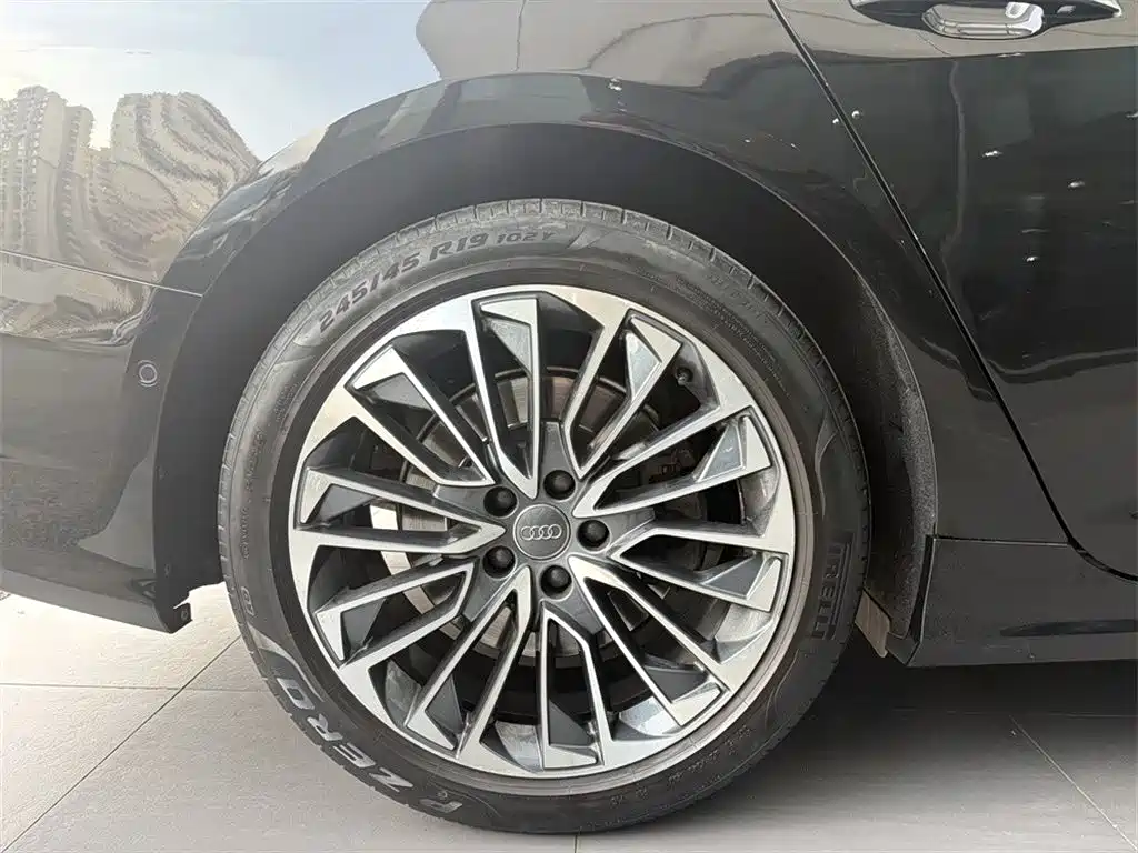 Audi A6L 2020 55 TFSI e quattro Plug-in Hybrid