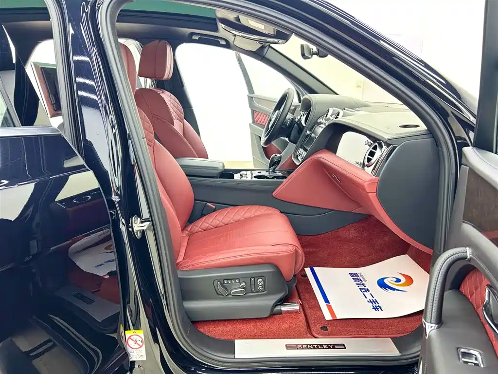 Bentley Bentayga 2016 6.0T Standard Edition