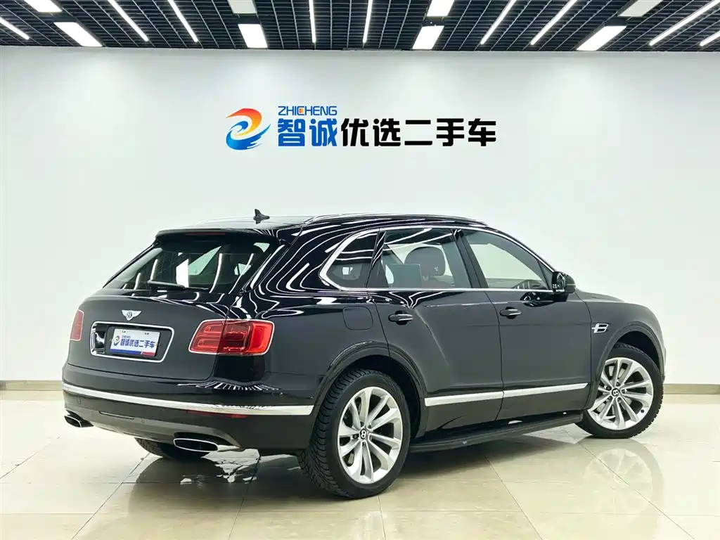 Bentley Bentayga 2016 6.0T Standard Edition