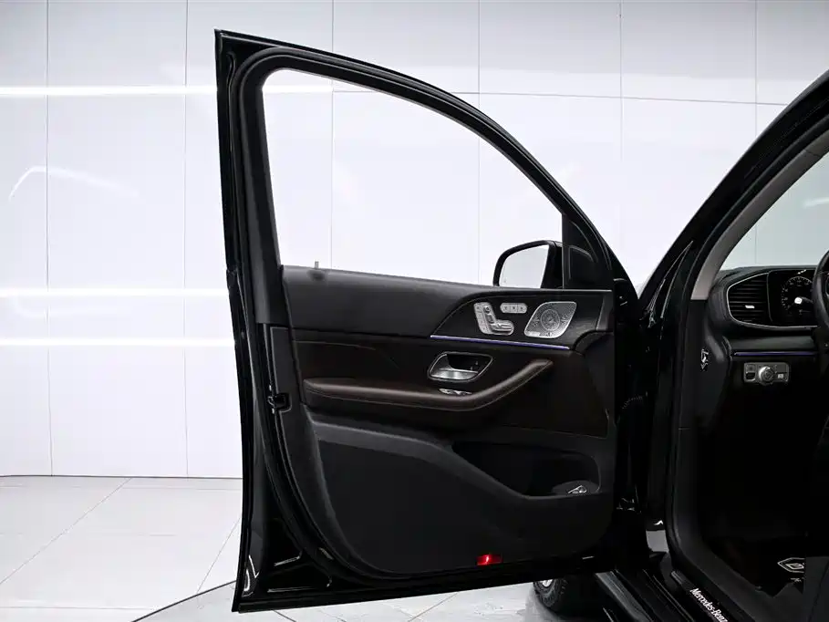 Mercedes-Benz GLS 450 2020 US Spec