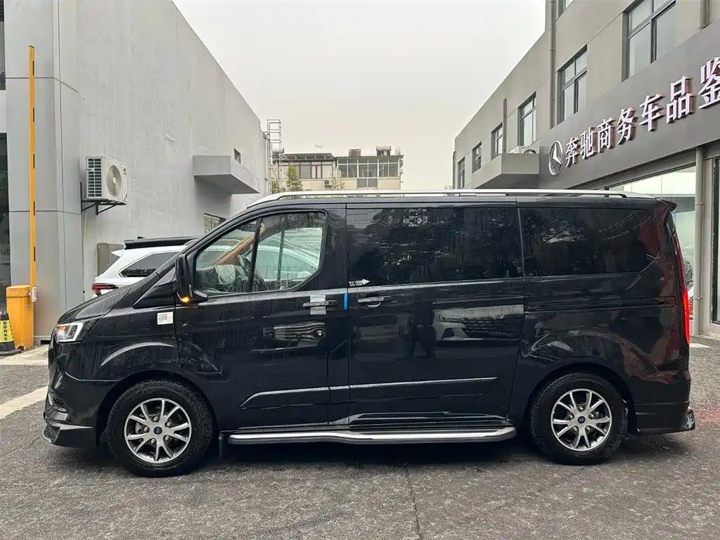 Wosenweier Ford Black Warrior 2025 2.0T Gasoline Peak Edition