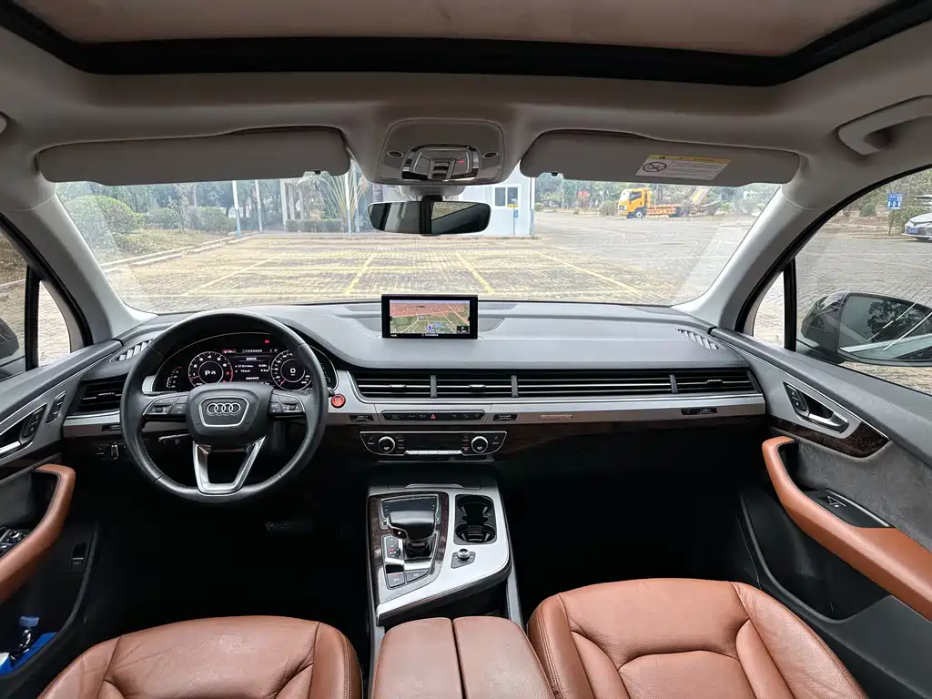 Audi Q7 2019 55 TFSI Technology Edition