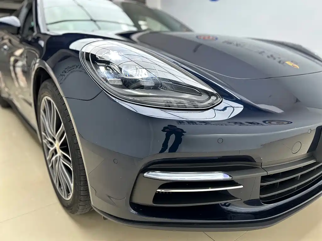 2021 Porsche Panamera 4 Executive LWB 2.9T