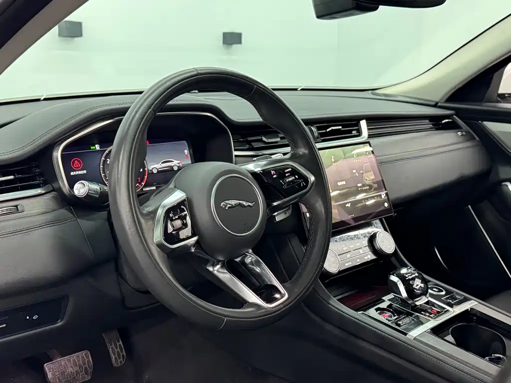 Jaguar XFL 2021 2.0T P200 RWD Elite Luxury Edition