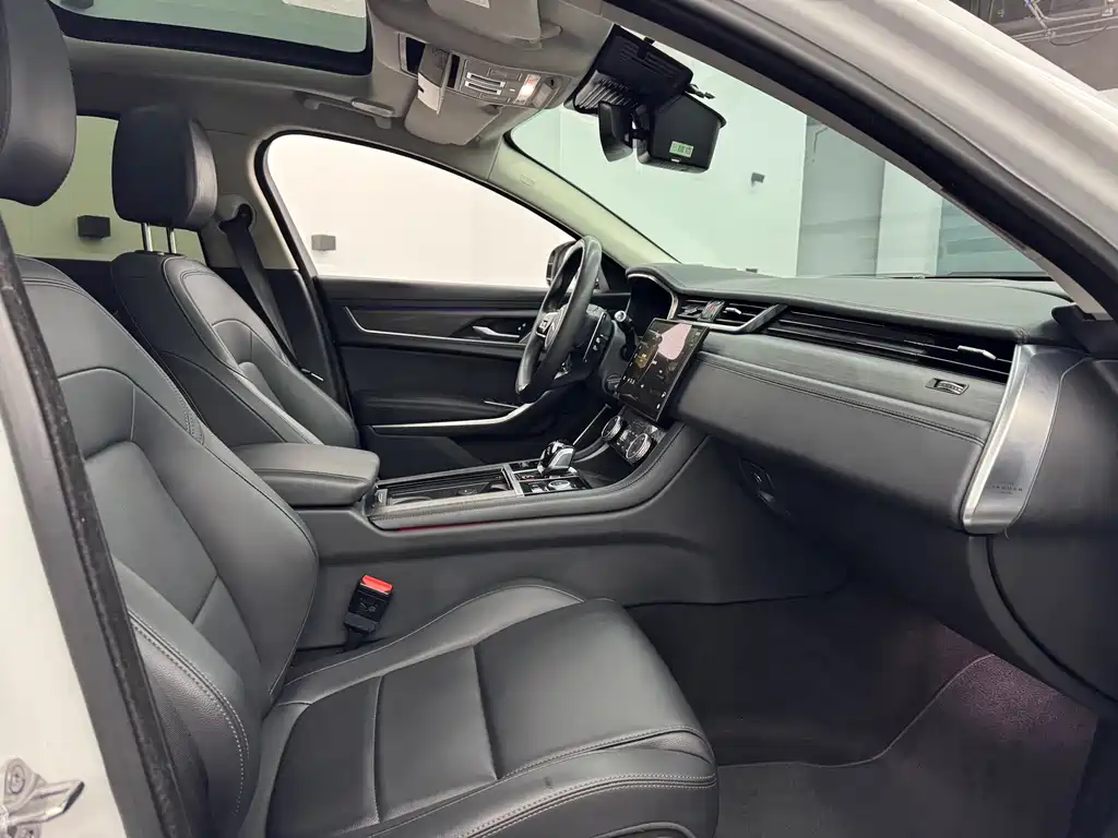 Jaguar XFL 2021 2.0T P200 RWD Elite Luxury Edition