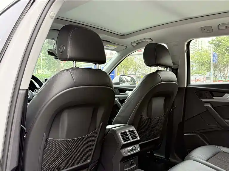 Audi Q5L 2018 40 TFSI Fashion Edition