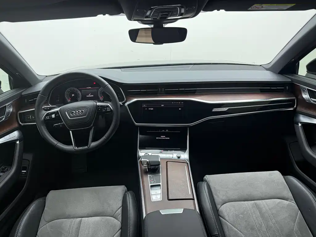 Audi A6L 2023 45 TFSI quattro