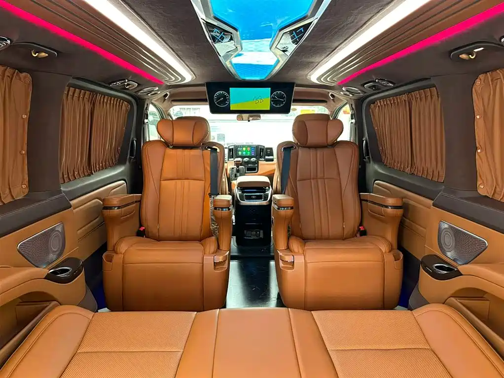 Toyota Hiace 2025 3.5L Automatic