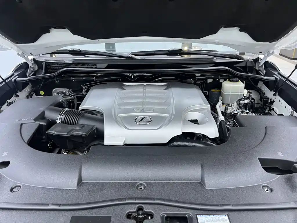 Lexus LX 2016 570 Dynamic Luxury Edition