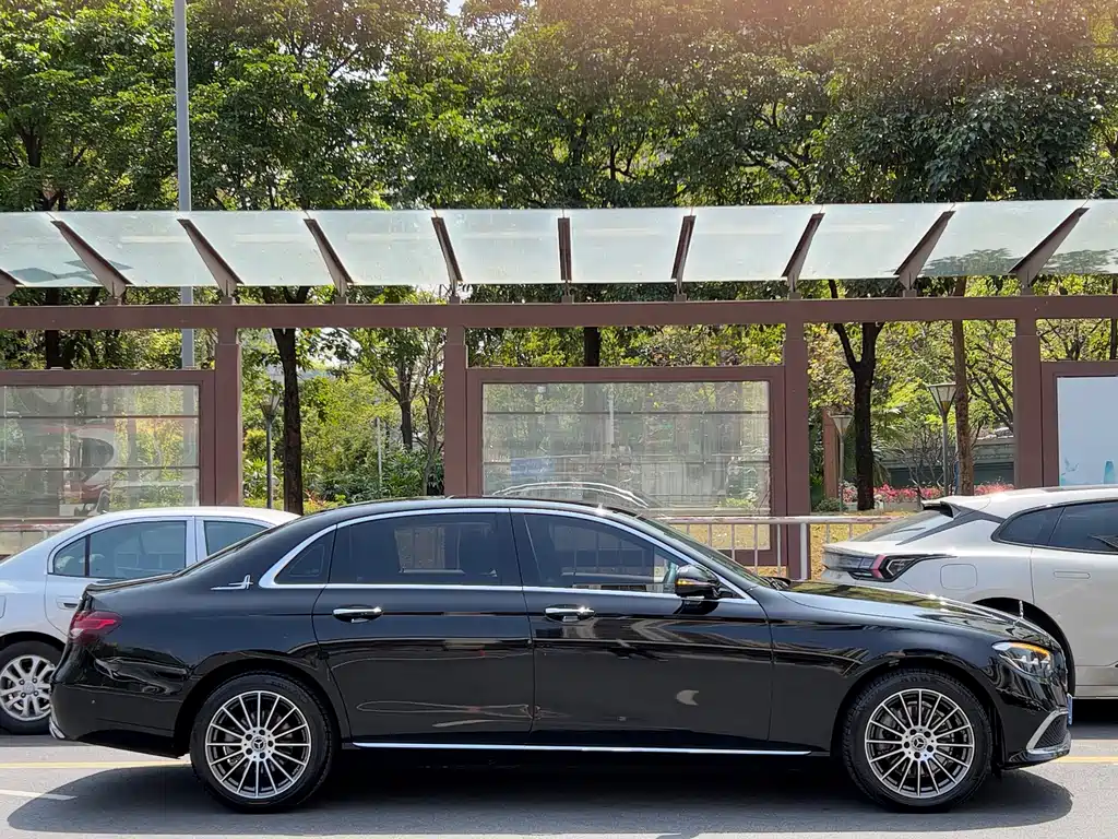 Mercedes-Benz E-Class 2023 E 260 L