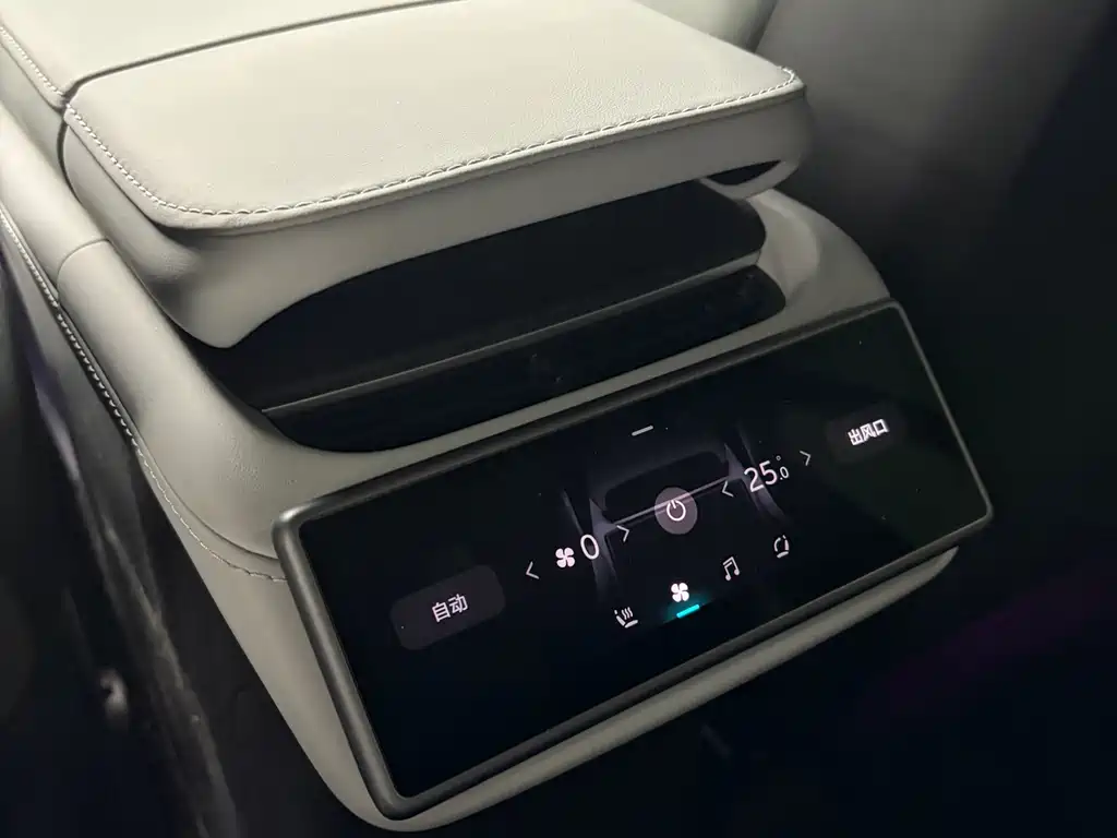 NIO ES6 2025 100kWh