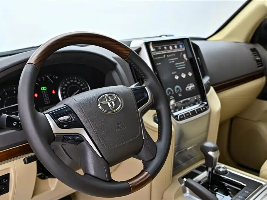 Land Cruiser 2017 4.0L Automatic